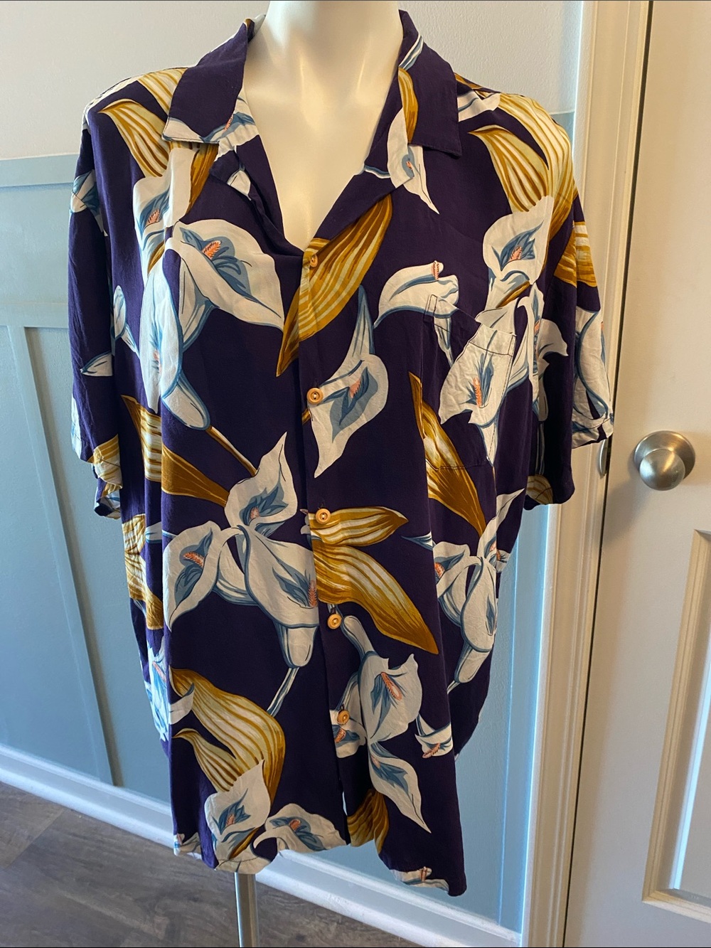 Hawaiian shirt